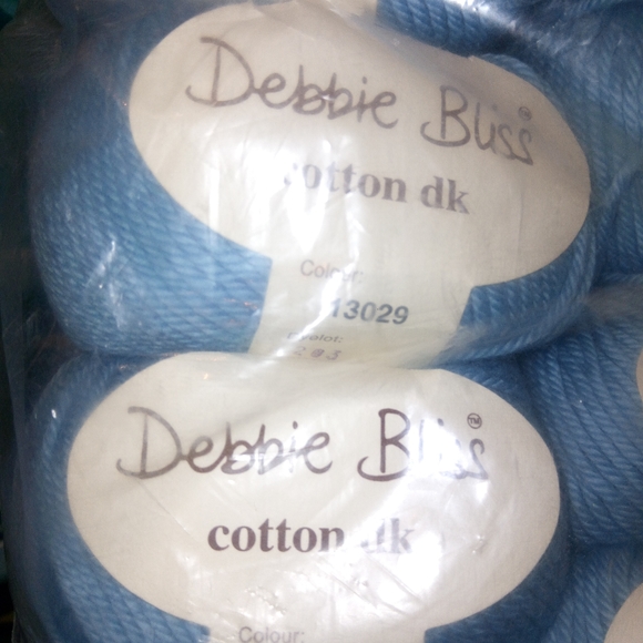 Lot of 5 Skeins of Debbie Bliss Cotton DK Yarn in Blue - Picture 6 of 10